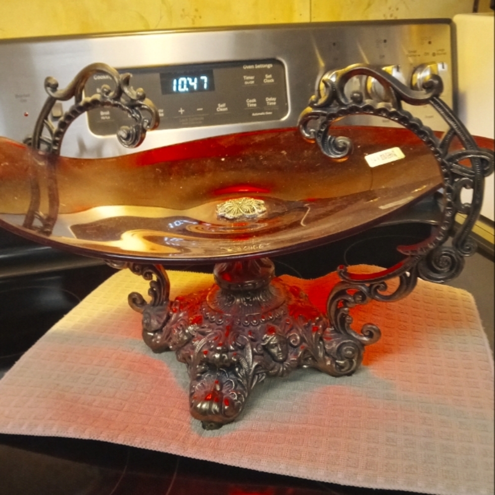 FLASH SALE!!! B.M. Company Brass Red Pledastal Platter W/Removable Base